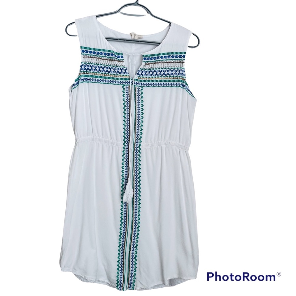 Kenji White Bead Embroidered Front Sleeveless Dress Lined Woman